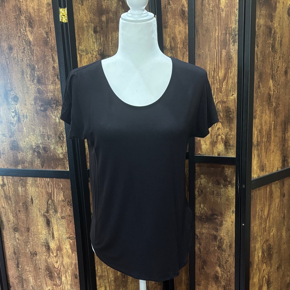 Adrienne Vittadini Classic Black Short Sleeve Tee